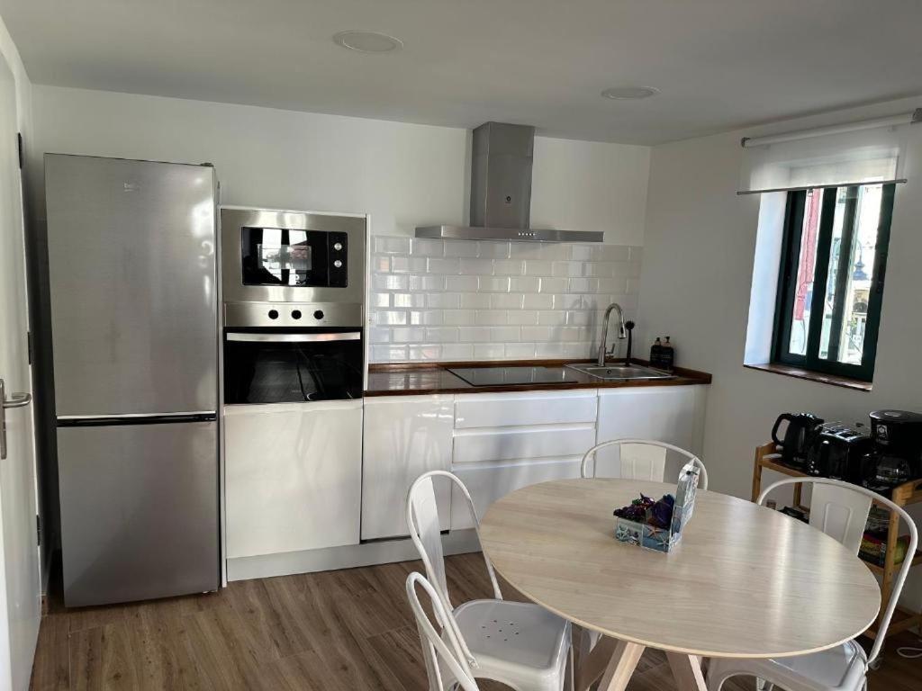 Apartamentos Urbanin II Plaza De San Pedro Cudillero Kültér fotó