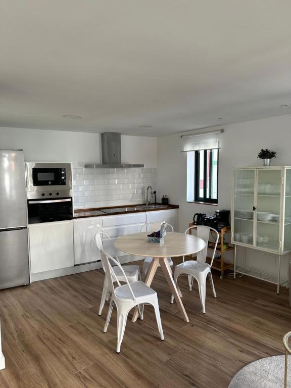 Apartamentos Urbanin II Plaza De San Pedro Cudillero Kültér fotó